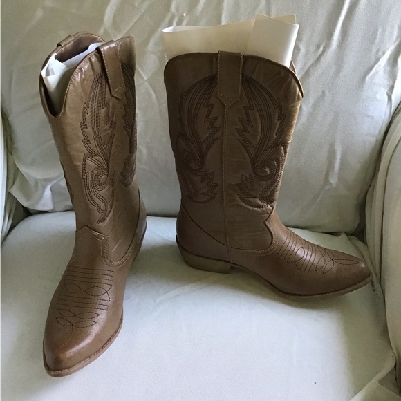 Coconuts by Matisse Shoes Cowboy Boots Nwt Sz 7 Poshmark